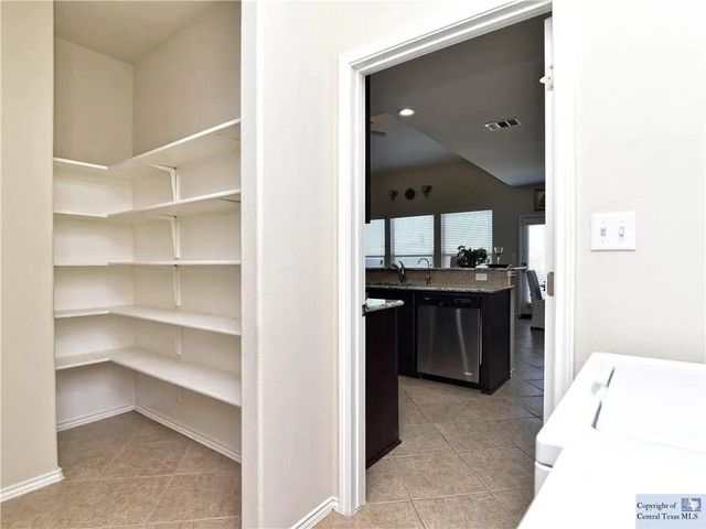 3029 Jacob LN, San Marcos, TX 78666