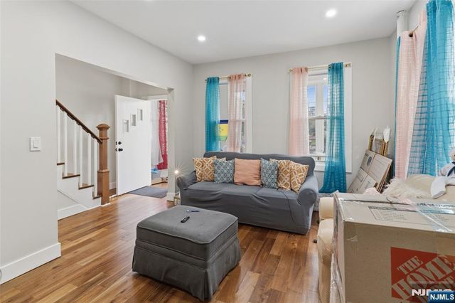 169 Oakwood Place, Orange, NJ 07050