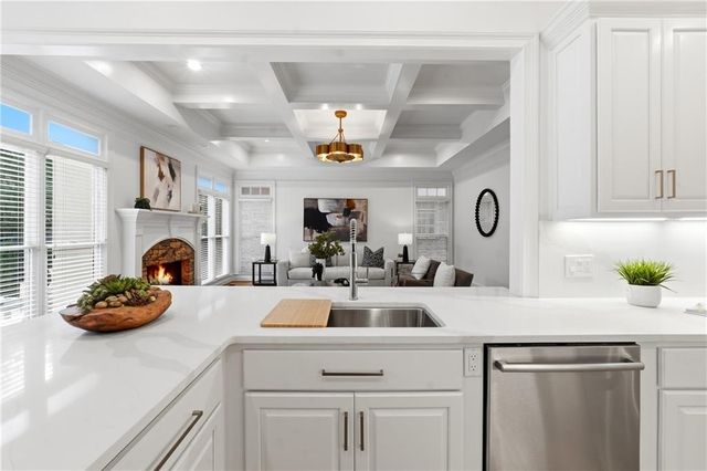 1112 Valley Overlook Drive NE, Atlanta, GA 30324