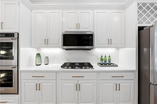 1112 Valley Overlook Drive NE, Atlanta, GA 30324