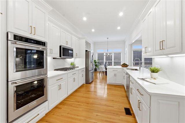 1112 Valley Overlook Drive NE, Atlanta, GA 30324