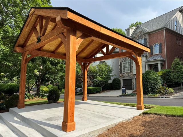 1112 Valley Overlook Drive NE, Atlanta, GA 30324