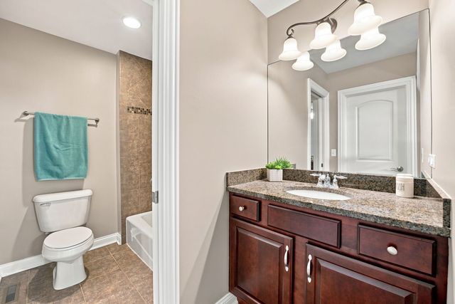 16418 S Mueller Circle, Plainfield, IL 60586