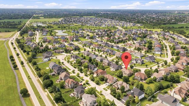 16418 S Mueller Circle, Plainfield, IL 60586