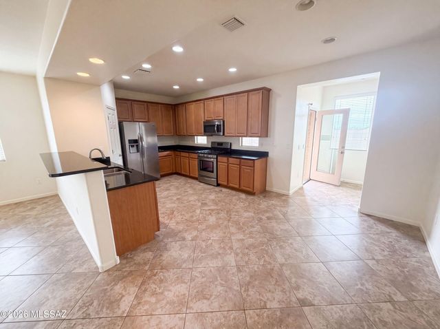 11339 E Glowing Sunset Drive, Tucson, AZ 85747