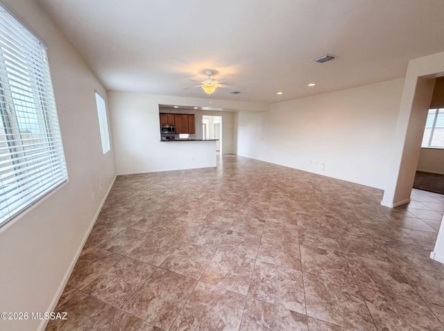 11339 E Glowing Sunset Drive, Tucson, AZ 85747