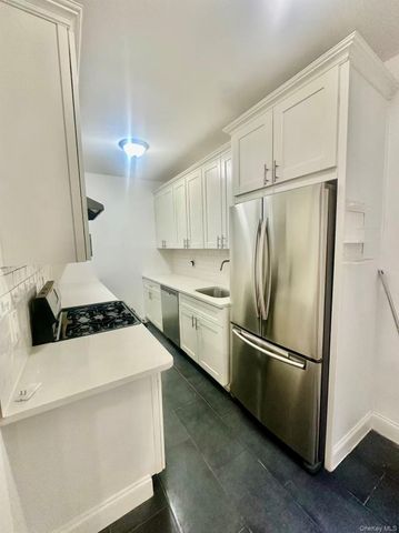 61-09 39th Avenue, Woodside, NY 11377