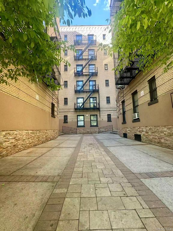 61-09 39th Avenue, Woodside, NY 11377