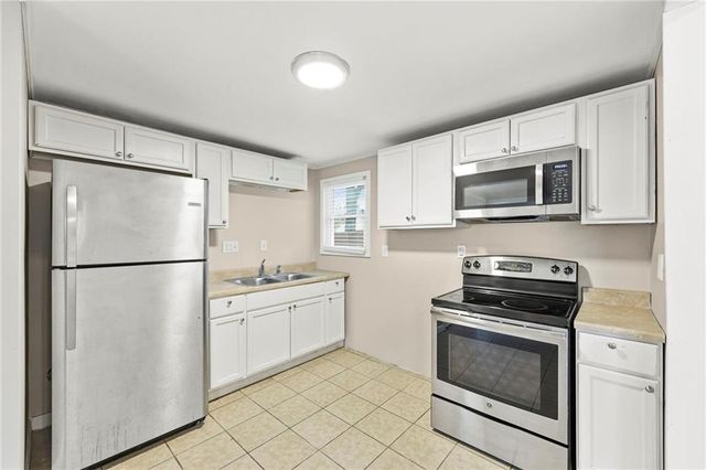 1213 N 29th Street, Kansas City, KS 66102