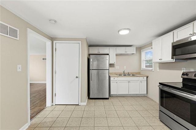 1213 N 29th Street, Kansas City, KS 66102