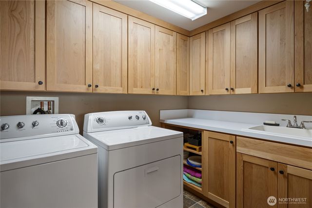 31 E Bowsprit Lane, Union, WA 98592