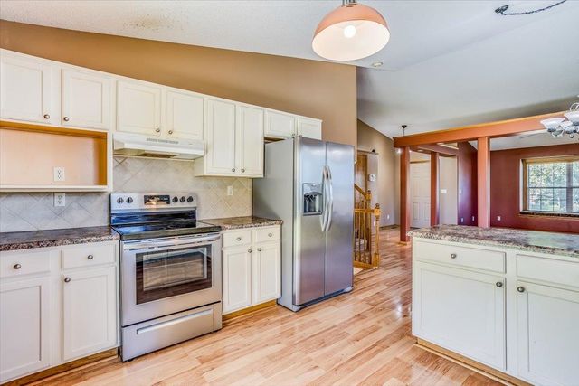 2421 S Cypress, Wichita, KS 67210