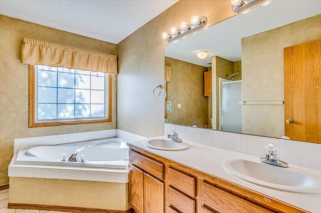 2421 S Cypress, Wichita, KS 67210