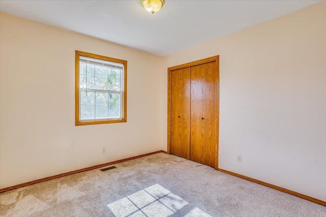 2421 S Cypress, Wichita, KS 67210