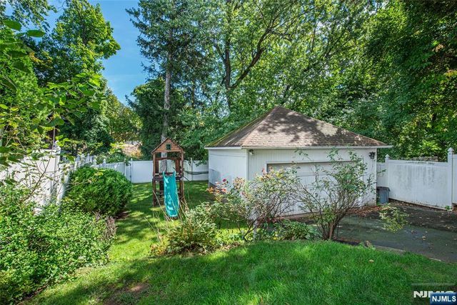 225 Elm Avenue, Bogota, NJ 07603