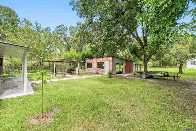 31276 Old River Rd, Denham Springs, LA 70726