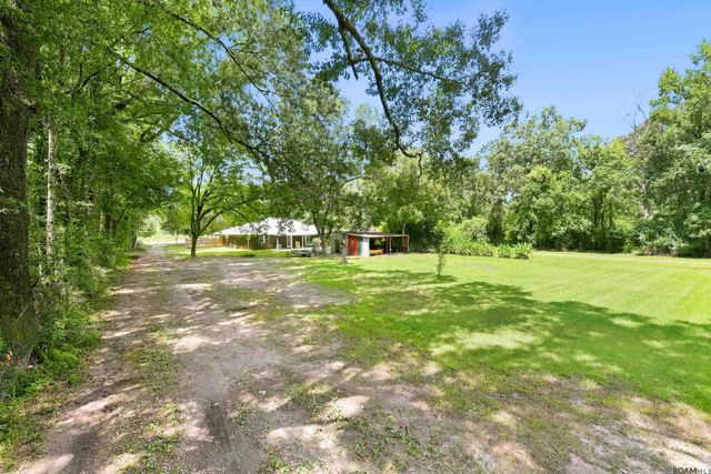 31276 Old River Rd, Denham Springs, LA 70726