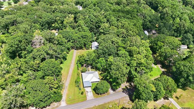 31276 Old River Rd, Denham Springs, LA 70726