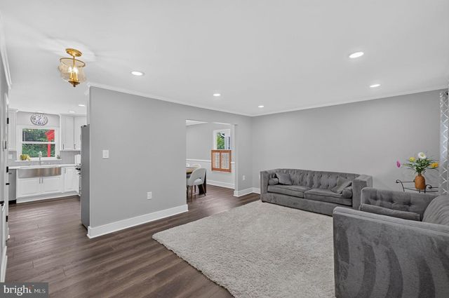 106 CHERRYWOOD TER, Gaithersburg, MD 20878