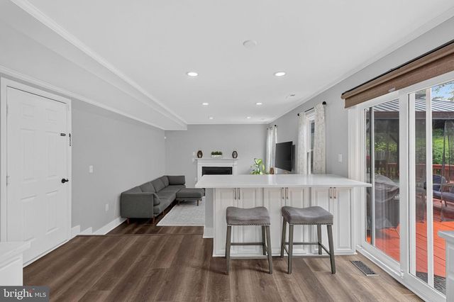 106 CHERRYWOOD TER, Gaithersburg, MD 20878