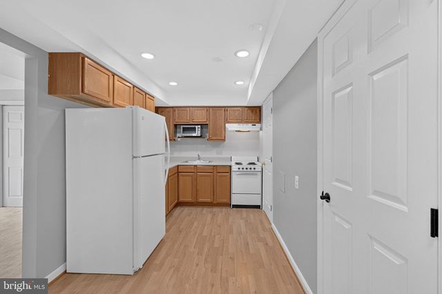 106 CHERRYWOOD TER, Gaithersburg, MD 20878