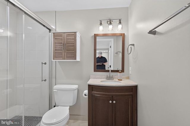 106 CHERRYWOOD TER, Gaithersburg, MD 20878