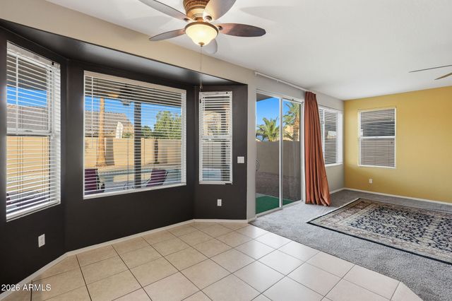 15625 S 6TH Avenue, Phoenix, AZ 85045