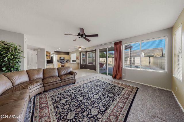 15625 S 6TH Avenue, Phoenix, AZ 85045