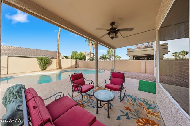 15625 S 6TH Avenue, Phoenix, AZ 85045