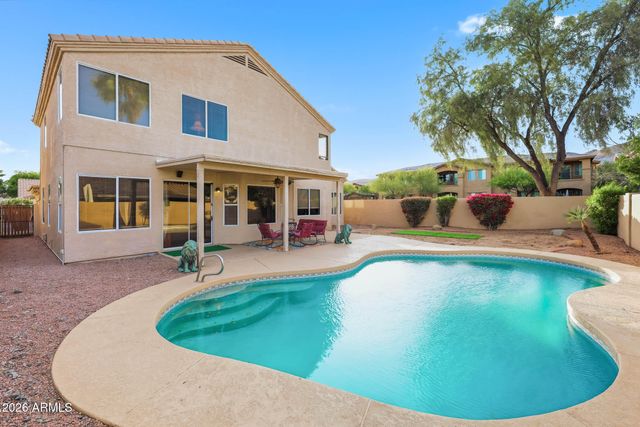 15625 S 6TH Avenue, Phoenix, AZ 85045