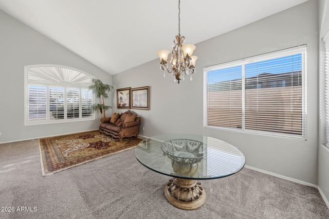 15625 S 6TH Avenue, Phoenix, AZ 85045