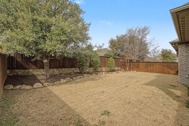 8808 Honeysuckle Drive, Argyle, TX 76226