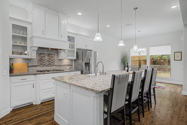 8808 Honeysuckle Drive, Argyle, TX 76226