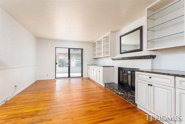 8 Wallinwood Avenue, Grand Rapids, MI 49503