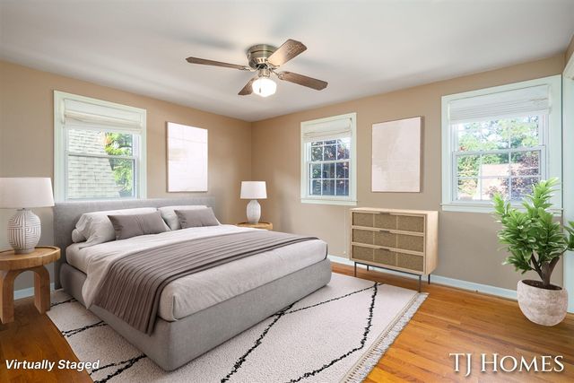 8 Wallinwood Avenue, Grand Rapids, MI 49503