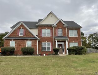 302 Brampton Way, Perry, GA 31069
