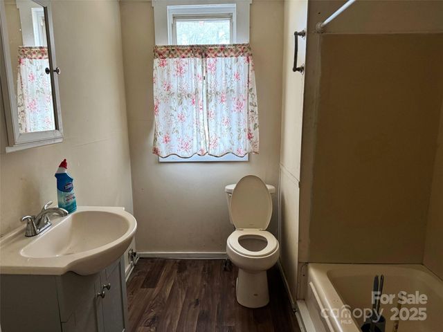 109 S 2nd Street, Lilesville, NC 28091