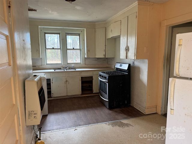 109 S 2nd Street, Lilesville, NC 28091