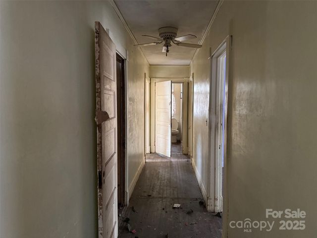 109 S 2nd Street, Lilesville, NC 28091