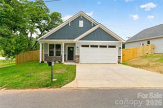 1111 Burke Street, Monroe, NC 28110