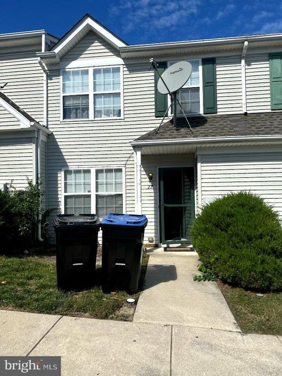 27 GRISTMILL LN, Laurel Springs, NJ 08021
