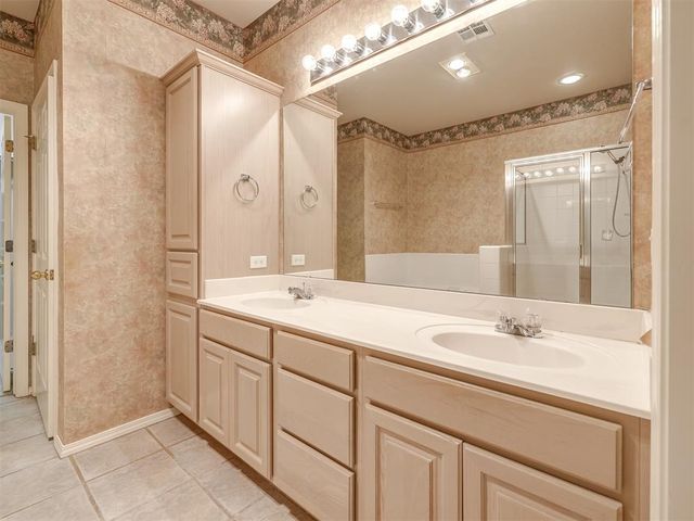 1813 NW 161st Place, Edmond, OK 73013