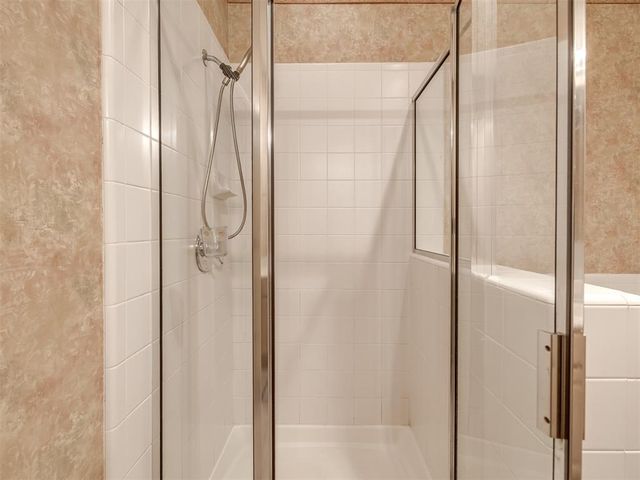 1813 NW 161st Place, Edmond, OK 73013