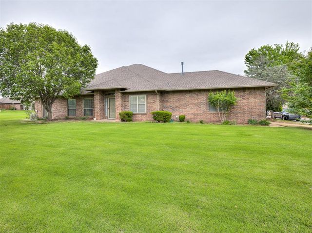 1813 NW 161st Place, Edmond, OK 73013