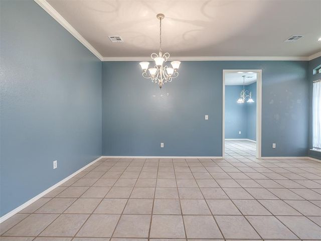 1813 NW 161st Place, Edmond, OK 73013