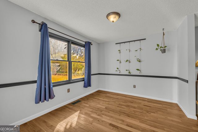 395 Round Table Road, Athens, GA 30606