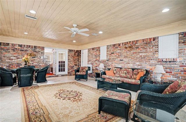 517 Simms Drive, Saraland, AL 36571