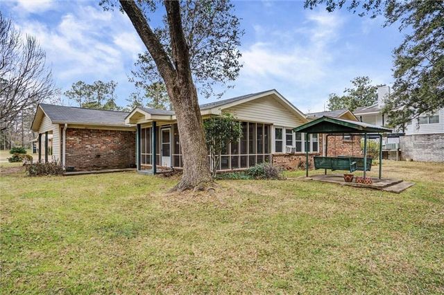 517 Simms Drive, Saraland, AL 36571