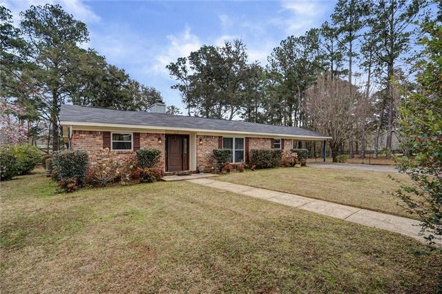 517 Simms Drive, Saraland, AL 36571