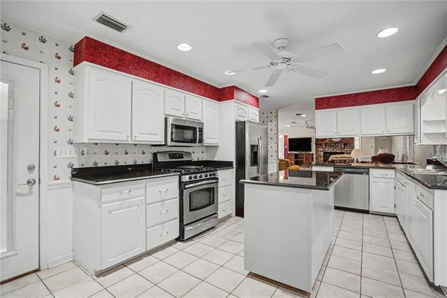 517 Simms Drive, Saraland, AL 36571